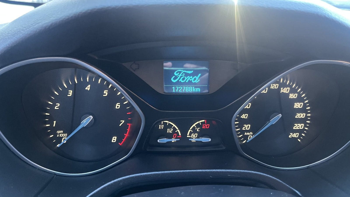 Ford Focus SE Plus 2.0 Automático (2014)